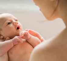 Ce se întâmplă dacă pielea bebelușului este fulgi?