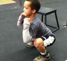 Cât de corect să faci squat la copil?
