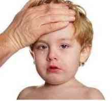 Cum să recunoaștem primele simptome ale meningitei la copii?