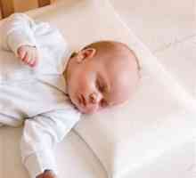 Când poate dormi un copil pe o pernă? Vom afla!