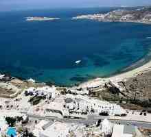 Vacanță de turiști în Grecia, pe insula Mykonos
