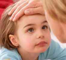 Umflarea pleoapei superioare la un copil: cauze și tratament