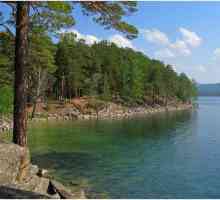 Insula Vera pe Lacul Turgoyak este un punct de reper al orașului Ural