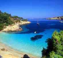 Plajele din Ibiza: unde vă puteți relaxa?