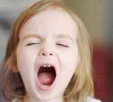 De ce apare mirosul de acetonă din gură la copii?