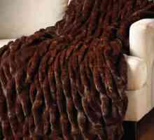 Cuverturi de pat pe canapele colț: de la simplitate la lux