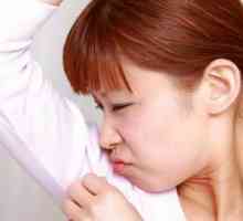 Sweat miroase amoniac: cauzele și modalitățile de a neutraliza mirosul
