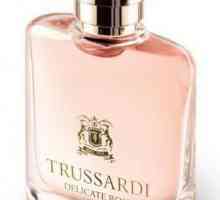 Apă de toaletă Trussardi Delicate Rose: descriere a parfumurilor și recenzii
