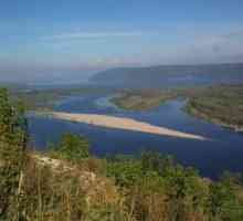 În ce direcție râul Volga curge? Descrierea râului mare