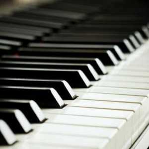Care este diferența dintre un pian și un pian