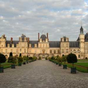 Palatul Fontainebleau (Franța). Palatul Fontainebleau: istorie, descriere