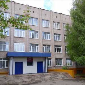 Izhevsk Colegiul Economic și Comercial. Specialități de școală profesională și economică în Izhevsk