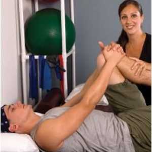 Cum este efectuată gimnastica medicală pentru artroza articulației genunchiului?