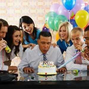 Cum să distrați oaspeții la o petrecere de aniversare?