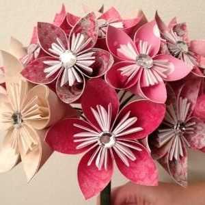 Cum sa faci flori modulare "Flori" cu mainile tale?