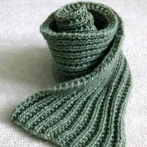 Cum se realizează banda de cauciuc în engleză cu ace de tricotat: descriere și aplicare