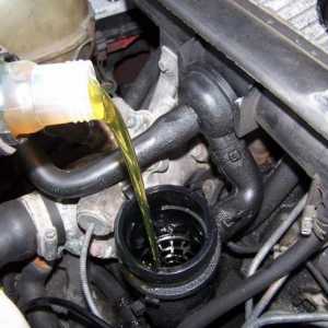 Ce fel de ulei este turnat în motor? Sfaturi pentru șoferi
