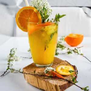 Cocktail `Mimosa`: plăcere pentru aer