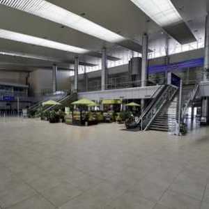 Aeroportul internațional Nha Trang: locație, mesaj, servicii