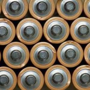 Pot încărca bateriile alcaline? Care este diferența dintre bateriile sare și alcaline