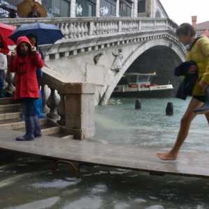 Inundații în Italia. Cele mai groaznice dezastre naturale