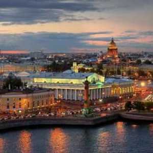 Locuri neobișnuite din Saint-Petersburg: fotografie