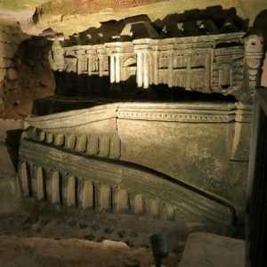 Catacombele din Paris: fotografii și recenzii ale turiștilor