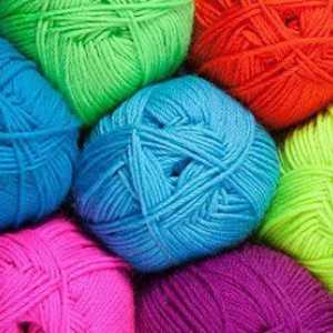 Textile Pekhor sunt o alegere bună pentru tricotarea manuală și mașină