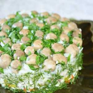 Reteta pas-cu-pas pentru salata `Poiana ciupercilor` (cu pui)