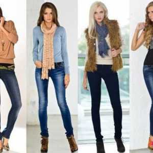 Cu ce ​​să purtați jeansi de culoare albastră: pantofi, cămașă. Ce se potrivesc?