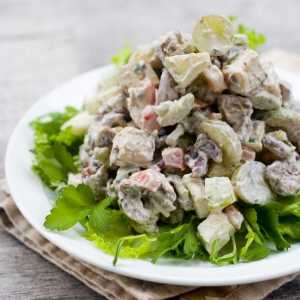 Salata `Waldorf`: cum să gătesc? Rețetă pentru faimoasa salată…
