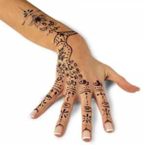 Cât costă tatuajul henna? Răspunsul este!