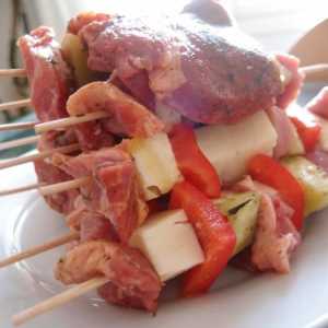 Juice kebab shish din carne de porc in chefir: reteta de preparare