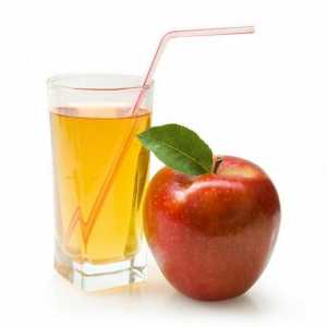 Sucul din sucul de mere este o băutură gustoasă pentru iarnă