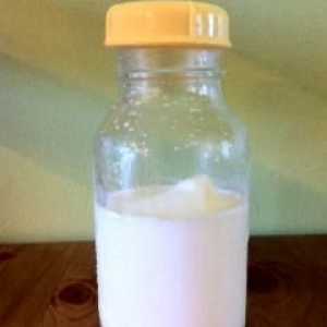 Sfaturi pentru mamele noi: cum să-ți exprimi laptele cu mâinile