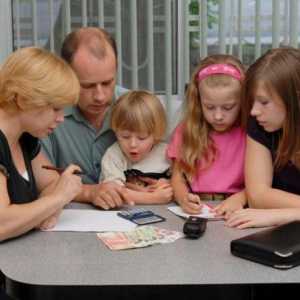 Statutul unei familii sărace: modul de obținere, valoarea beneficiilor, documentele și condițiile…