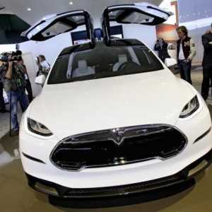 Tesla Model X, sau tehnologia viitorului astăzi