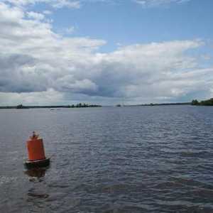 Rybinskoe: Recreere și pescuit în aer liber