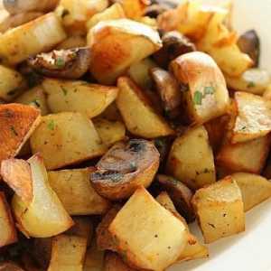 Cartofi prăjiți cu ciuperci în multivarcheta: rețetă pas cu pas