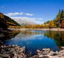 Lacurile Baduk: descriere și caracteristici. Traseul popular `Lacurile Dombai -…