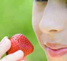 Capsuna este util pentru corp și ce contraindicații? Ce vitamine sunt în căpșuni?