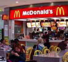 Ce mănâncă pentru micul dejun în McDonald`s?