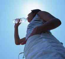 Pentru o stare bună a corpului trebuie să știți cât de mult să beți apă pe zi