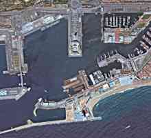 Antic și modern port internațional spaniol. Barcelona