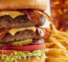 Double cheeseburger este unul dintre cele mai populare sandwich-uri!