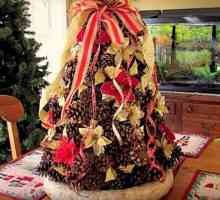 Pom de Crăciun cu conuri. Facem un copac ornamental