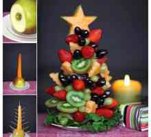 Pom de Crăciun de fructe pe o masă festivă. Cum de a face o herring?