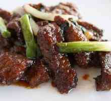 Carne de vită în sos de bere în chineză cu legume