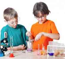 Experimente la domiciliu pentru chimiști tineri