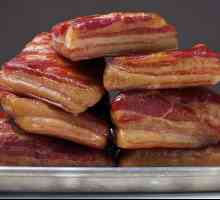 Cum se prepară baconul fiert și afumat acasă?